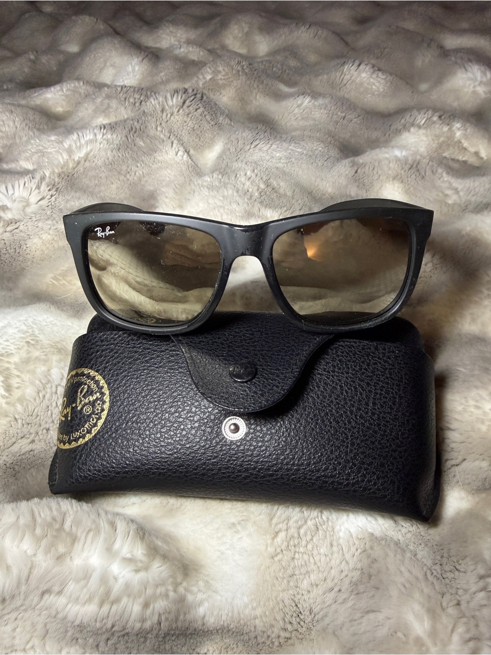 Ray-Ban Justin RB4165 Matte Black Sunglasses Brown Lenses w/ Case